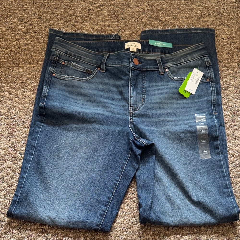 Everly Women's Straight-Leg Jeans in Dark Blue Wash